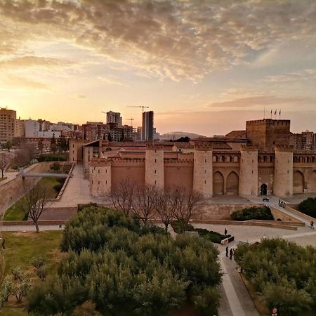 Апартаменти La Balconada De La Aljaferia Con Parking Privado Сарагоса Екстер'єр фото